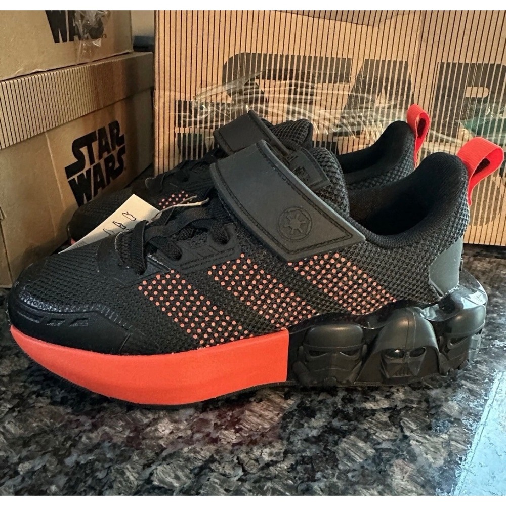 Adidas Star Wars Runner EL K Kids Shoes Black Red Stormtrooper IE8045 Size 3